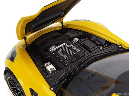 Chevrolet Corvette Z06 C7R Coupe 2015 1:18 AUTOart žltá
