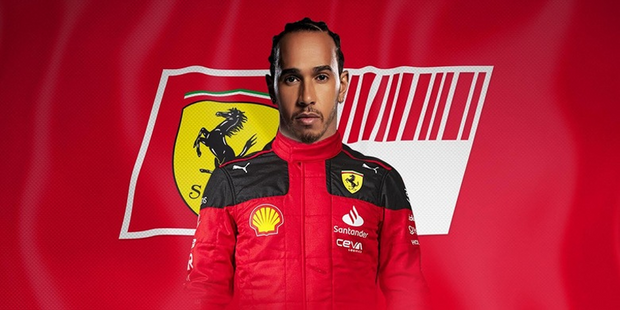 <h3><strong>Lewis Hamilton</strong></h3>