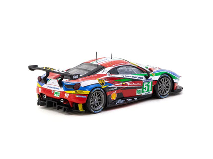 Ferrari 488 GTE 3.9L Turbo V8 N°51 24h Le Mans 2016 Gianmaria Bruni - James Calado - Alessandro Pier Guidi 1:64 TARMAC WORKS X IXO červená zelená biela
